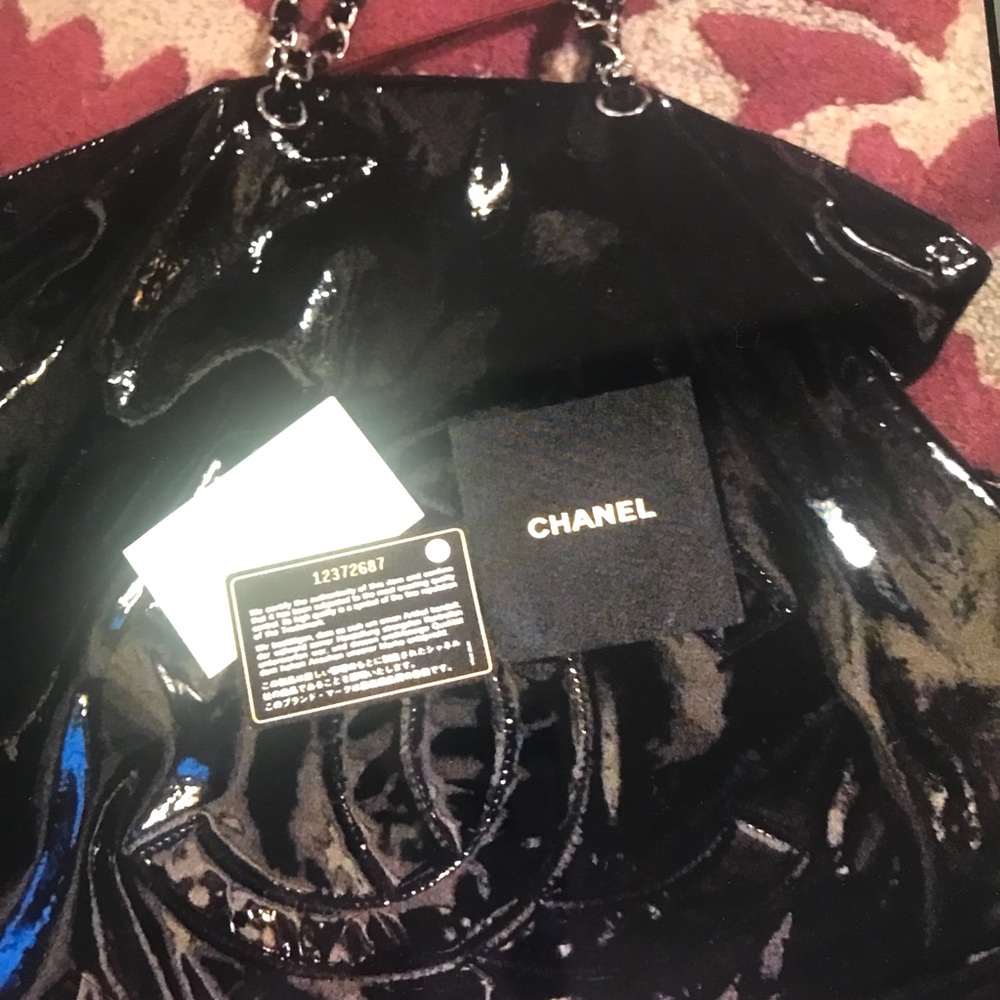 Chanel handbag - Picture 6 of 8